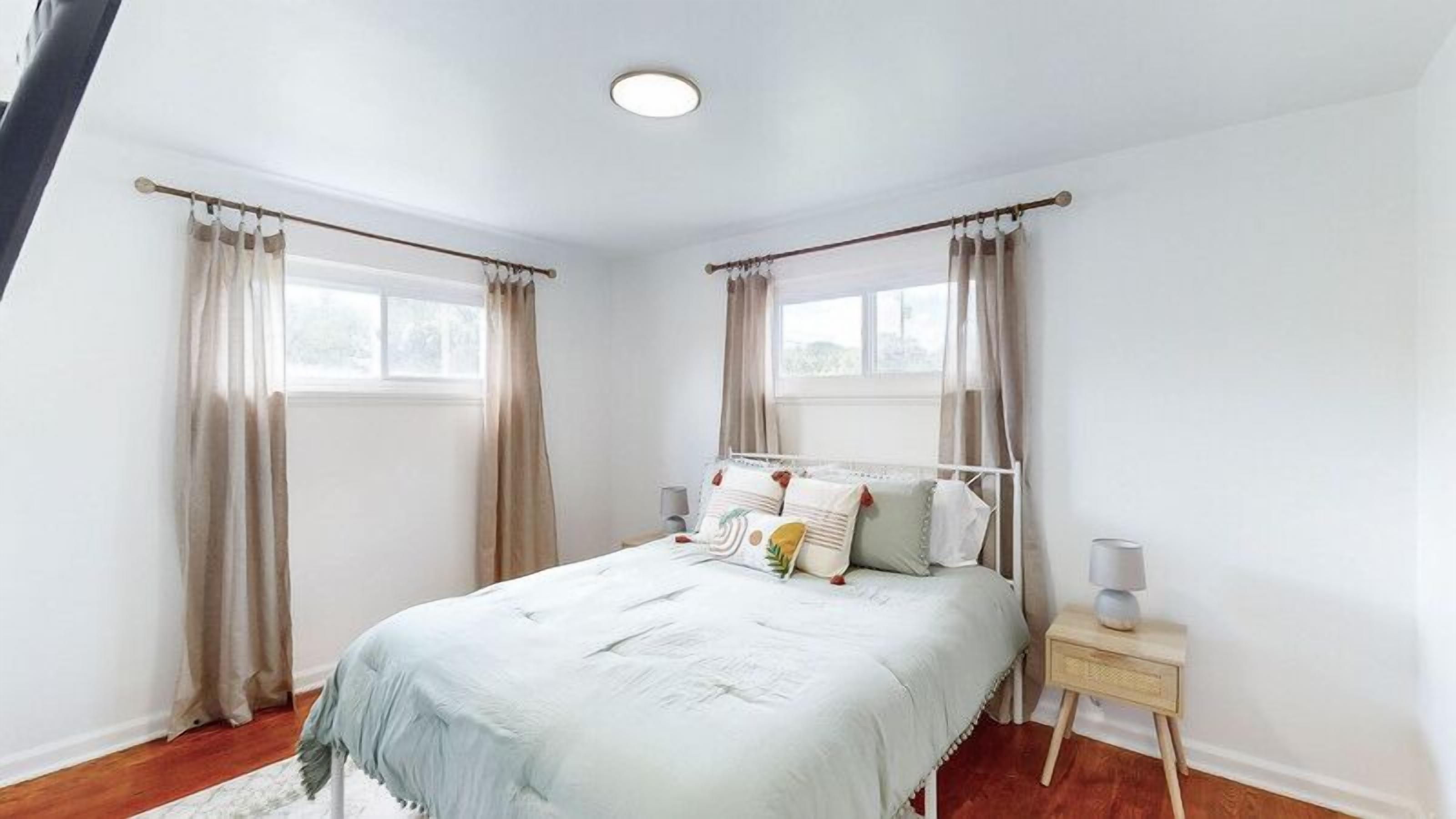 3 slaapkamers, reisbedje, gratis wifi, beddengoed