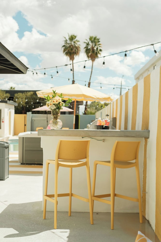 The Mod Hotel by null