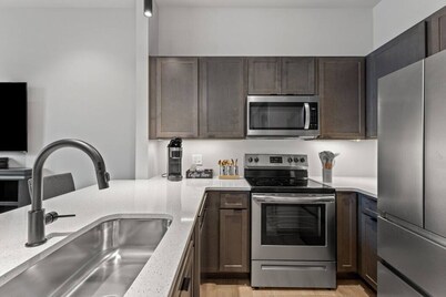 The Gatsby Getaway, Downtown LEX