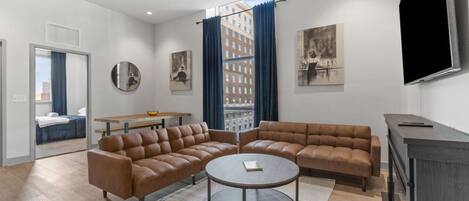 智能电视、壁炉