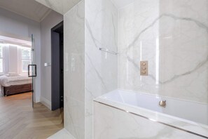 Bathtub, hair dryer