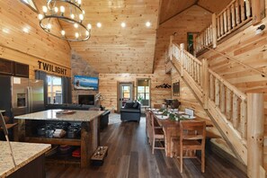 Interior - Walk To Parkway | Indoor Pool | Amazing Treehouse (Pigeon Forge)