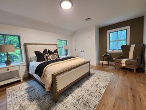 3 chambres, fer et planche à repasser, Wi-Fi gratuit, draps fournis