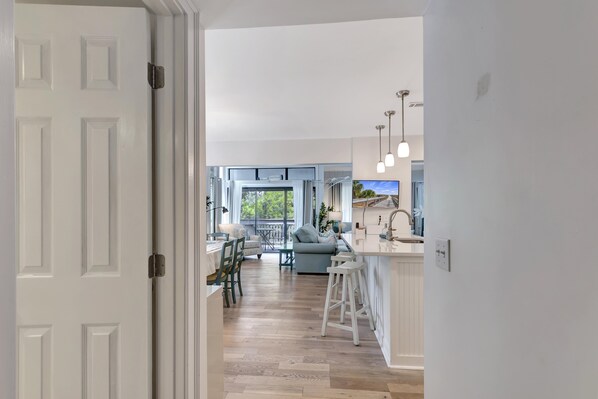 Interior - Turtles & Tails - PET FRIENDLY - Palmetto Dunes - Monthly Rates Through 2/28/26! (Hilton Head)