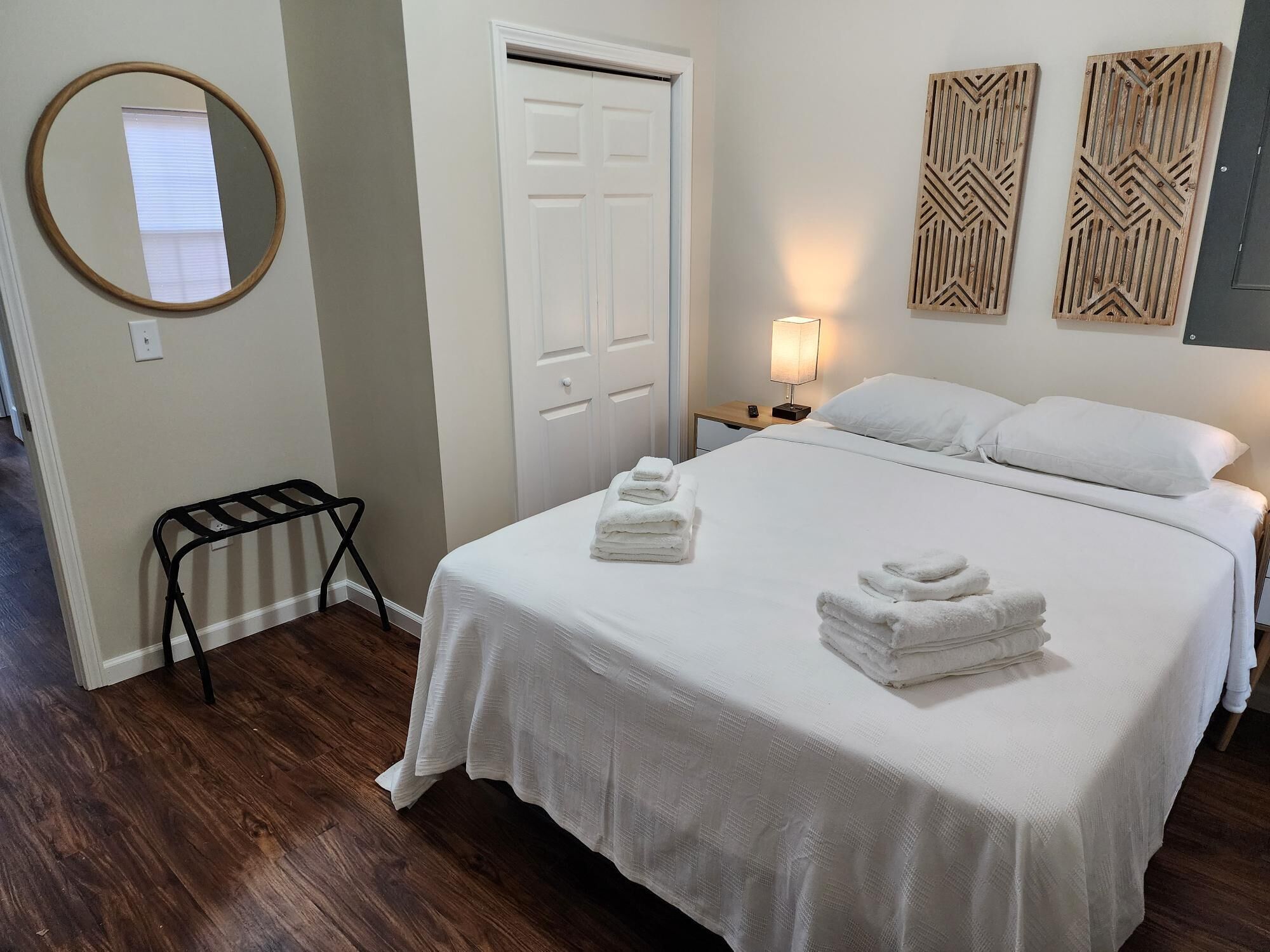 2 bedrooms, WiFi, bed sheets