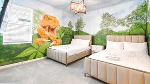 House, Multiple Beds, Pool Access (2445SD VP_09) | 15 bedrooms, individually decorated, individually furnished, bed sheets - Veranda Palm Resort 15br 34 People Pool Spa Villa (Kissimmee)