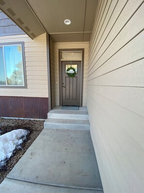 Exterior detail - Serene location convenient to uptown, A/C, this new home has it all! (Pagosa Springs)