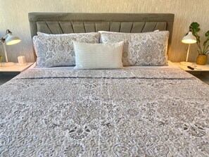 1 bedroom, iron/ironing board, WiFi