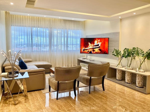 TV