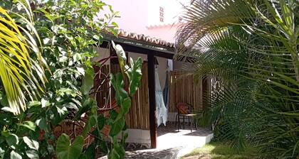 Pousada Charmosa, Aconchegante e Tranquila a 5 min de pé da Praia