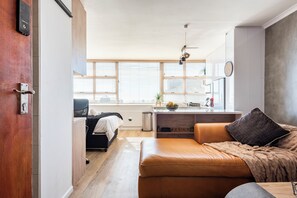 1 bedroom, desk, iron/ironing board, WiFi