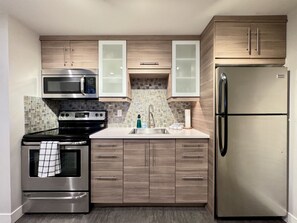 Fridge, microwave, oven, stovetop - Oceanfront Studio with Loft - amazing views! (Qualicum Beach)