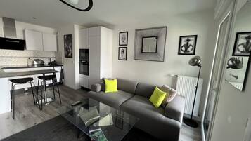 Fernseher