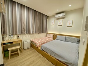 Comfort-hus | 6 soveværelser, skrivebord, mørklægningsgardiner, lydisolering