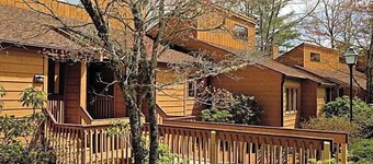Sapphire | Peaceful Mountain Getaway | Pool + Golf