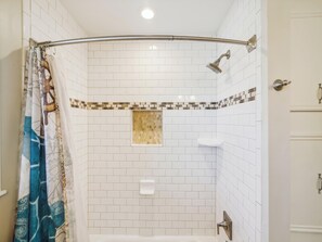 House (3 Bedrooms) | Property amenity - Celestial Dreams by Ryson Vacation Rentals (Galveston)