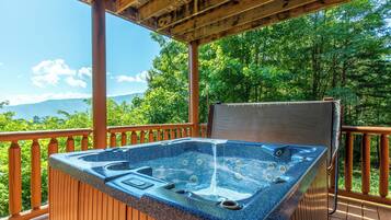 Studio (4 Bedrooms) | Property amenity