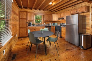 Standard House | Private kitchen - Red Feather Cabins 173 (Boone)