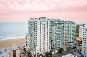 Enjoy stunning ocean views from the comfort of your room, with access to the beach.