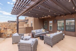 Ferienhaus, Mehrere Betten (Desert Dreaming) | Terrasse/Patio