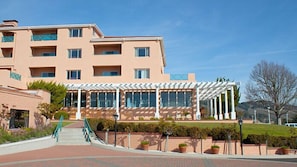 Exterior - Avila Beach | Romantic Seaside Stay | Pool & Coast (Avila Beach)