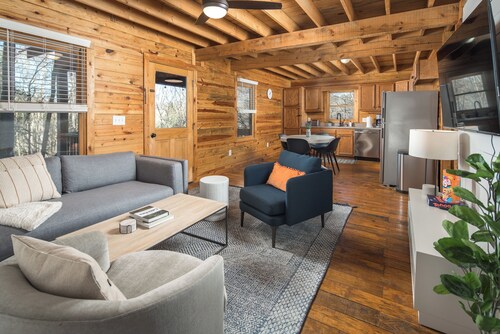 Red Feather Cabins 199