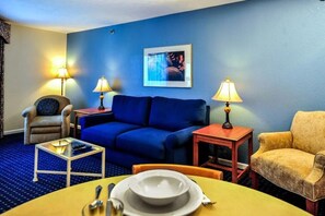 TV, video games, DVD player, table football - South Bend | Campus Retreat | Pool + Hot Tub (Mishawaka)