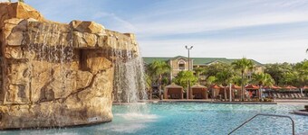 Orlando | Couples Theme Park Escape | Pool + Golf