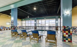Pool - Diamond Resorts Beach Quarters Resort - 1 Bedroom Ocean Front Max 4 (Virginia Beach)