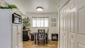Unclassified image, 5 of 24, button - Cozy Wasilla Apartment ~ 2 Mi to Downtown! (Wasilla)