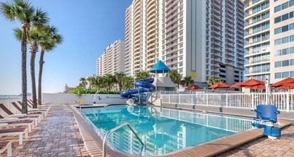 Daytona Beach | Coastal Escape | Pool & Beach Access