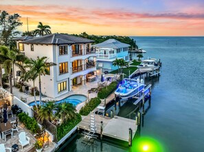 Exterior - A Pirate's Dream Ami-private House-heated Pool-4br-water Views From Every Room (Holmes Beach)