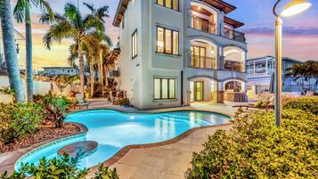 Alberca al aire libre