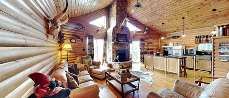 House (3 Bedrooms) | Front of property