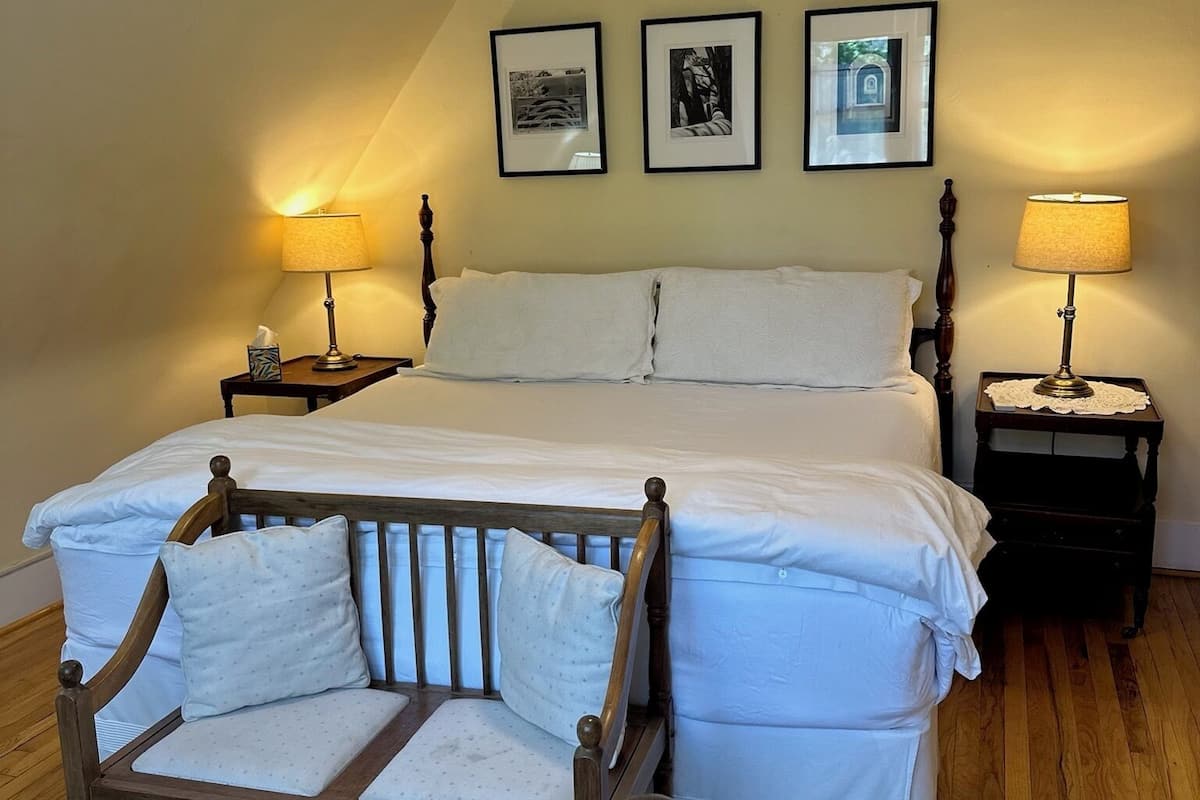 1 bedroom, premium bedding, down duvets, individually decorated