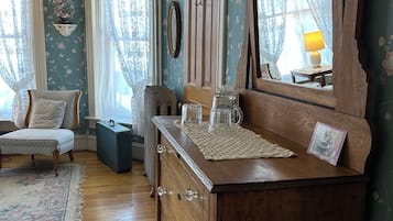 1 bedroom, premium bedding, down comforters, individually decorated