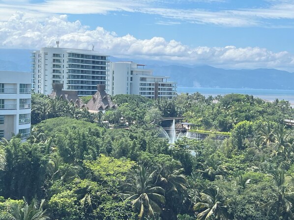 Aerial view - Welcome  to Family friendly Resort near top of the line golf courses, water park (Las Jarretaderas)