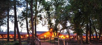 Diamond Resorts Kohl's Ranch Lodge - 2 Bedrom Cabin