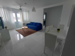 Classic Apartment | Living area