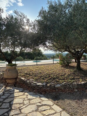 Enceinte de lâhĂ©bergement