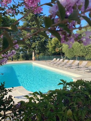 Piscine extérieure