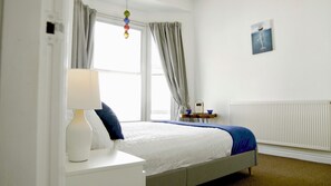 1 chambre, fer et planche à repasser, Wi-Fi, draps fournis