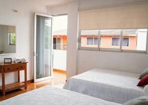 2 quartos, ferros/tábuas de passar roupa, Wi-Fi, roupa de cama