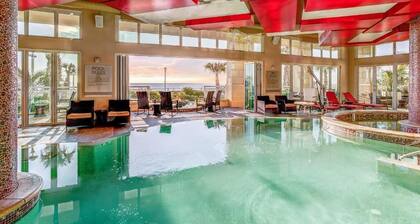 Diamond Resorts Oceanaire Resort - Studio with Ocean View Balcony