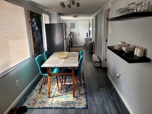 Dining - The Little Blue Abode (Pensacola)