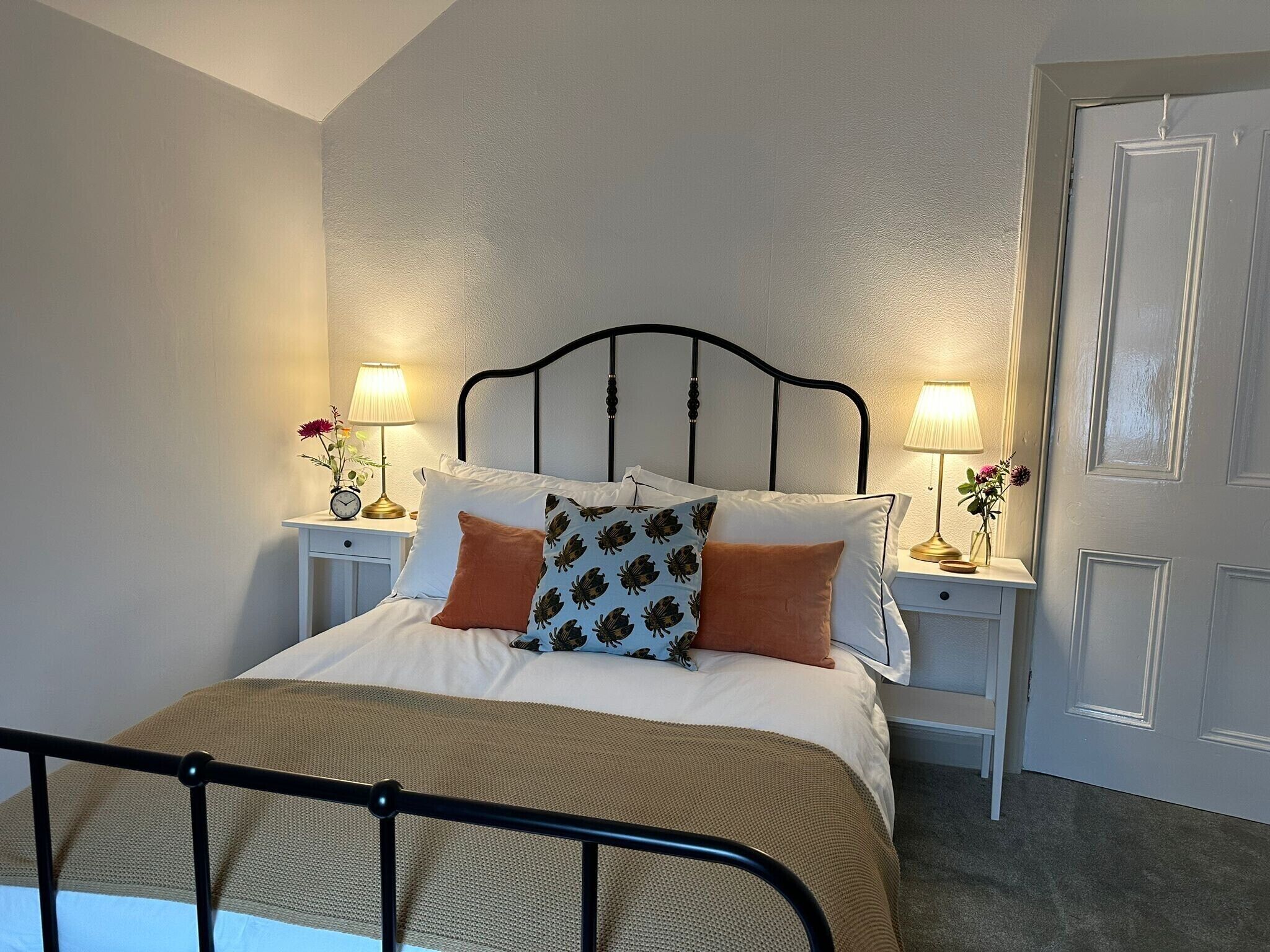 Habitación doble Deluxe | Sábanas de algodón egipcio y ropa de cama de alta calidad 