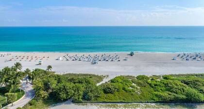 South Beach Miami | Couples Oceanfront Getaway | Beach Stay