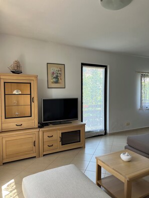 Living area - Apartments Mikulic in Liznjan (Ližnjan)