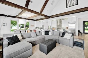 TV, fireplace, video games, offices