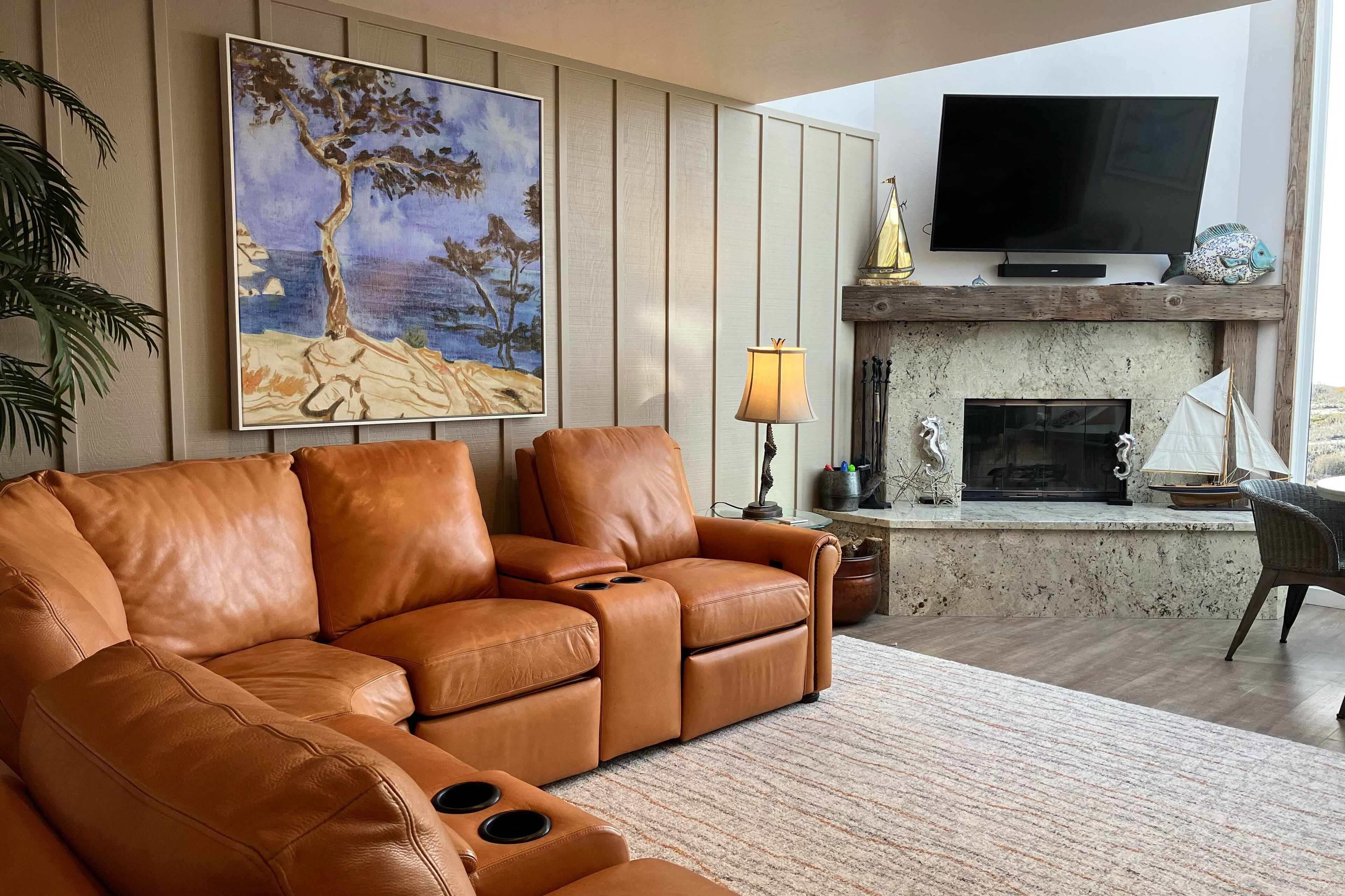 Luxury, secluded home with direct beach access, amazing views, & pool